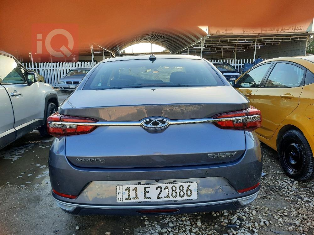 شيري أريزو 6